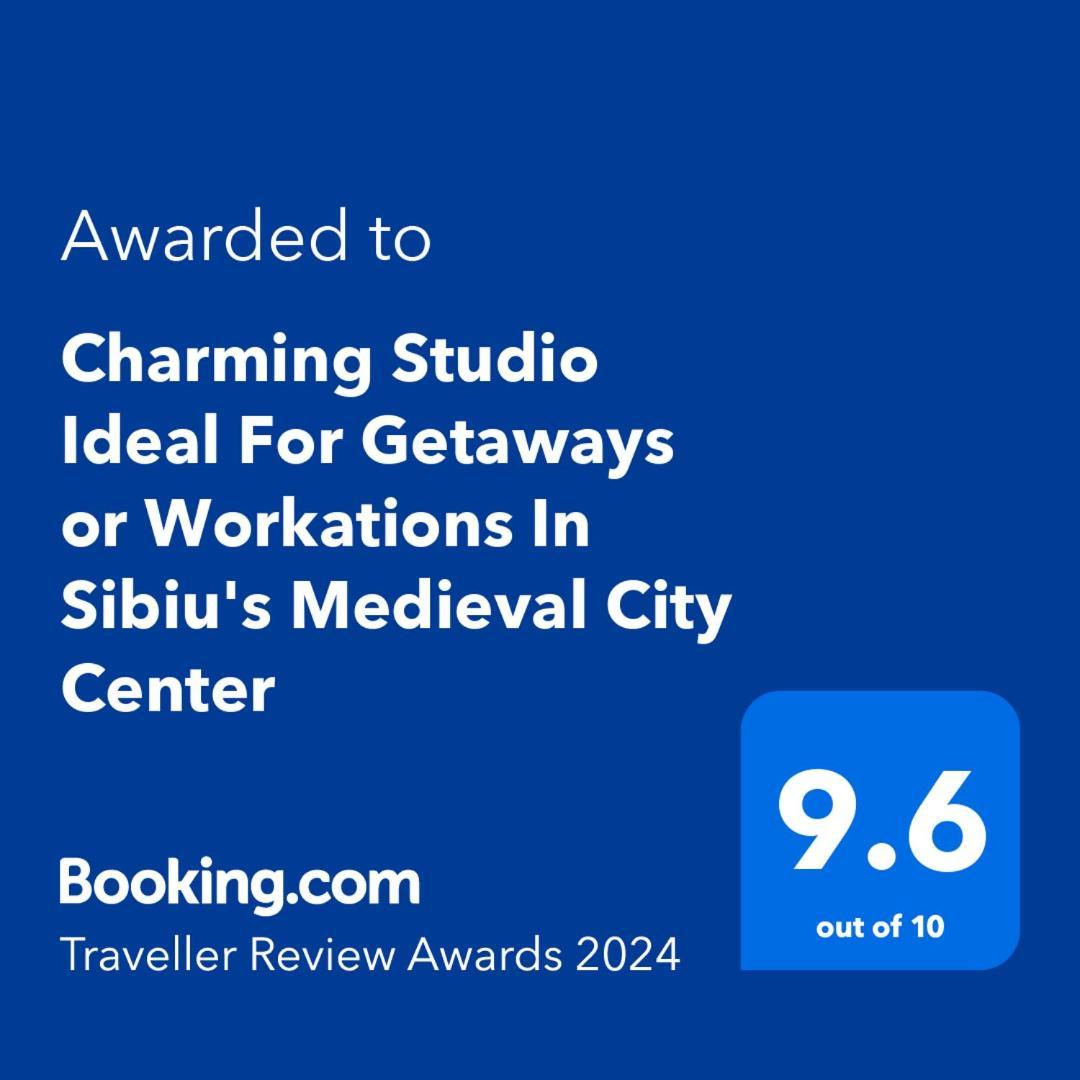 Charming Studio Ideal For Getaways Or Workations In Sibiu'S Medieval City Center ภายนอก รูปภาพ